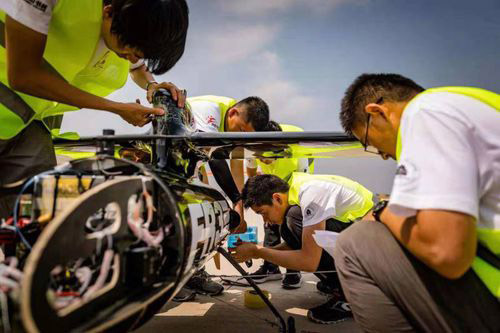 北航研发新款碳纤维无人机,续航破世界纪录